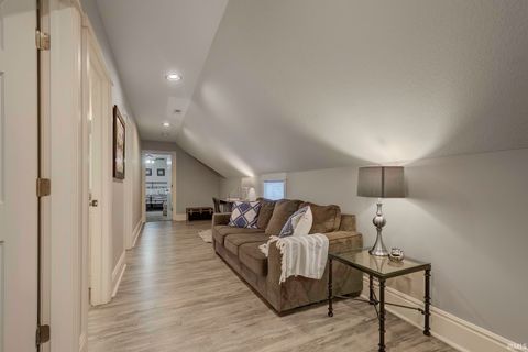 Tiny photo for 802 Lavina Street, Fort Wayne, IN 46802 (MLS # 202615287)