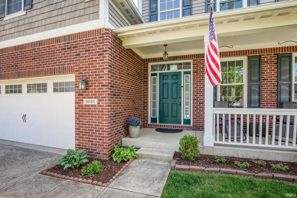 Photo of 3033 Tuscarora Lane, Indianapolis, IN 46217 (MLS # 202615222)