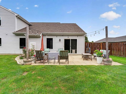Tiny photo for 2009 Miami Trail, Huntington, IN 46750 (MLS # 202636250)