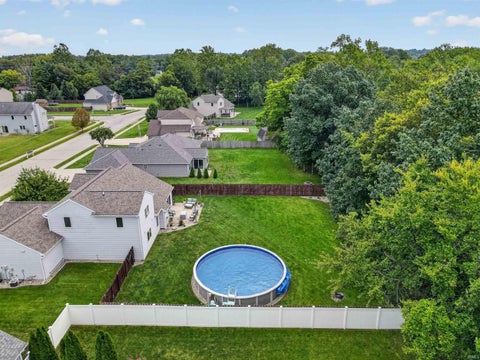 Tiny photo for 2009 Miami Trail, Huntington, IN 46750 (MLS # 202636250)