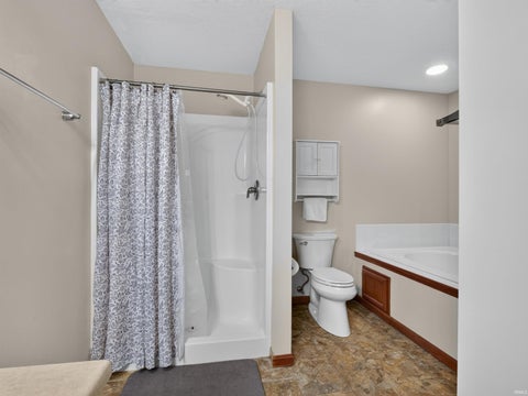 Tiny photo for 2009 Miami Trail, Huntington, IN 46750 (MLS # 202636250)