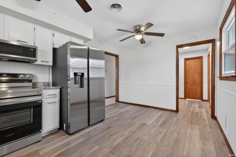 Tiny photo for 1900 Olds Court, Kokomo, IN 46902 (MLS # 202548847)