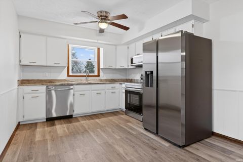 Tiny photo for 1900 Olds Court, Kokomo, IN 46902 (MLS # 202548847)