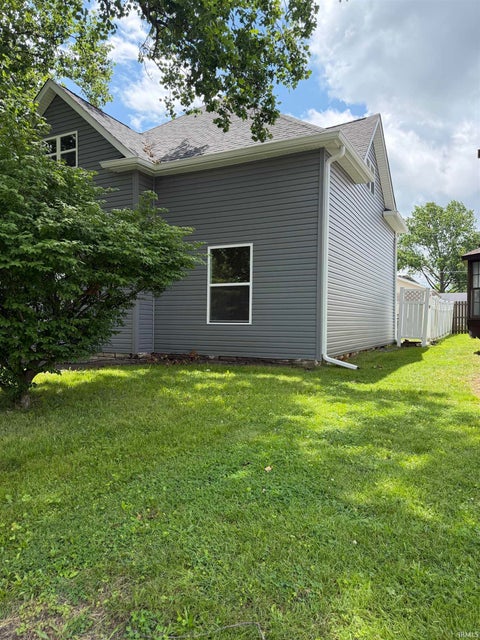Tiny photo for 1007 W Sycamore Street, Kokomo, IN 46901 (MLS # 202625066)
