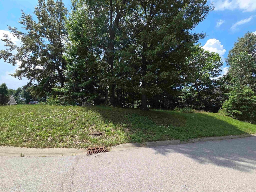 Photo of 8206 Bucks Lane, Evansville, IN 47710 (MLS # 202601982)