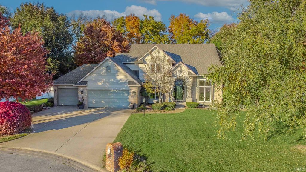 Photo of 14475 Worthington Drive, Granger, IN 46530 (MLS # 202544411)