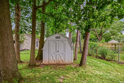 Tiny photo for 21 Stingley Drive, Rossville, IN 46065 (MLS # 202639537)