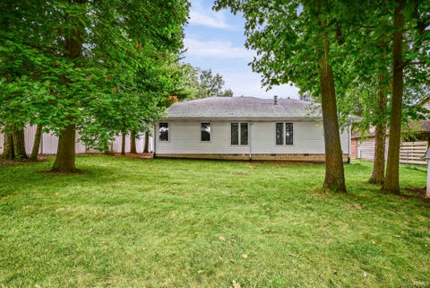 Tiny photo for 21 Stingley Drive, Rossville, IN 46065 (MLS # 202639537)