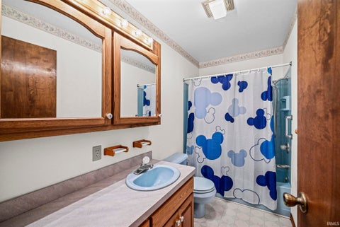 Tiny photo for 21 Stingley Drive, Rossville, IN 46065 (MLS # 202639537)