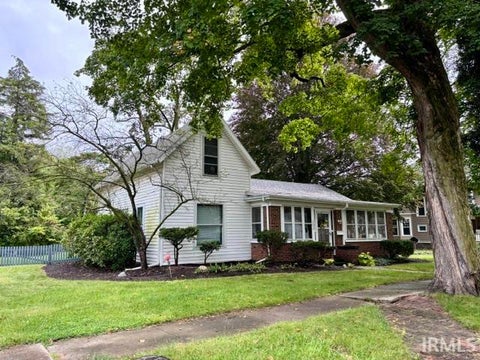 Tiny photo for 105 S Riverside Drive, Winamac, IN 46996 (MLS # 202639120)