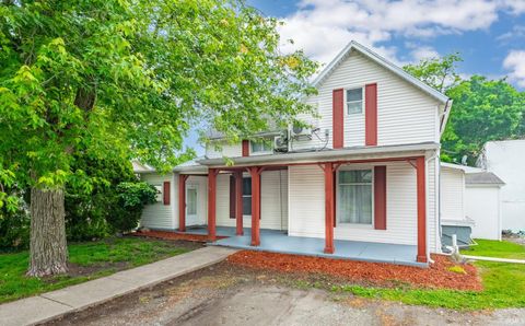 Photo of 415 N Washington Street, Warsaw, IN 46580 (MLS # 202615483)