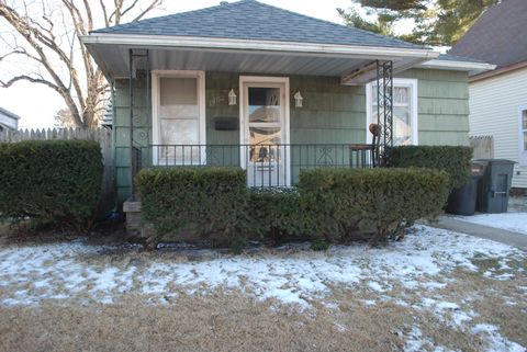 1402 E Calvert Street, South Bend, IN 46613 - #: 202507267