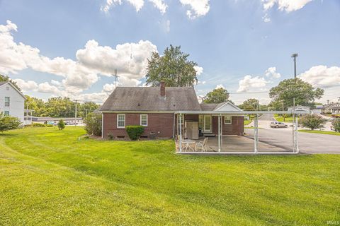 Tiny photo for 501 Third Avenue, Jasper, IN 47546 (MLS # 202625435)
