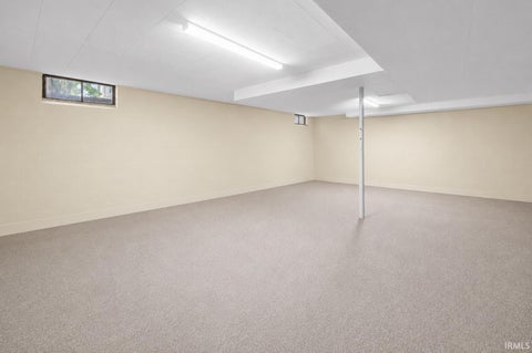 Tiny photo for 501 Third Avenue, Jasper, IN 47546 (MLS # 202625435)