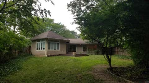 Tiny photo for 104 Seminole Drive, West Lafayette, IN 47906 (MLS # 202633115)