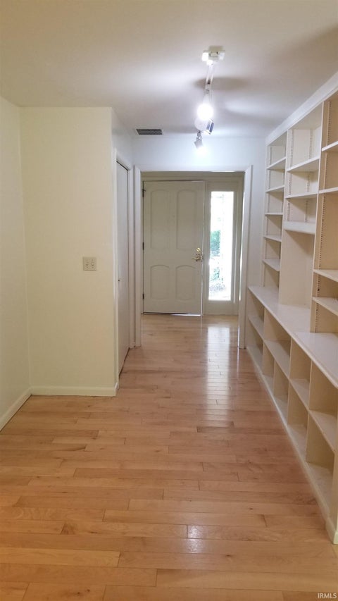 Tiny photo for 104 Seminole Drive, West Lafayette, IN 47906 (MLS # 202633115)