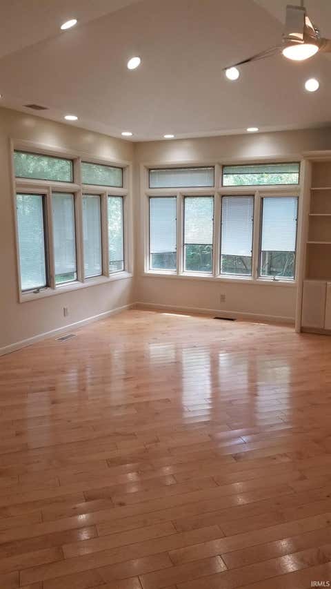 Tiny photo for 104 Seminole Drive, West Lafayette, IN 47906 (MLS # 202633115)