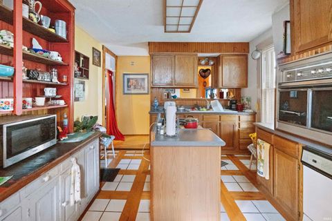 Tiny photo for 522 W Walnut Street, Kokomo, IN 46901 (MLS # 202601378)