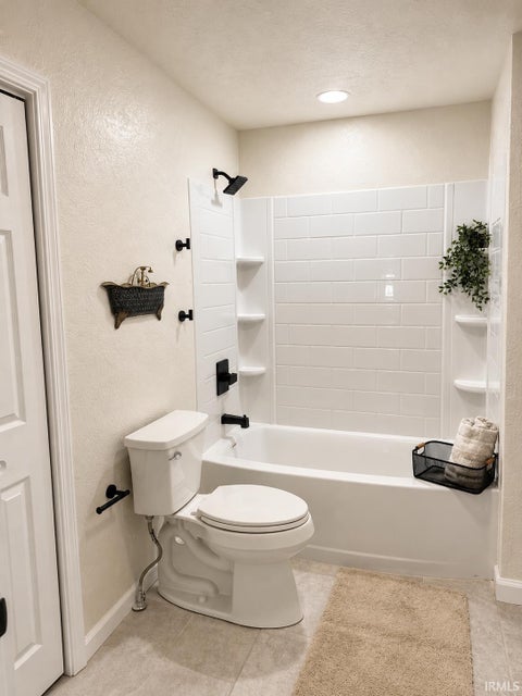 Tiny photo for 2411 N Apperson Way, Kokomo, IN 46901 (MLS # 202642544)