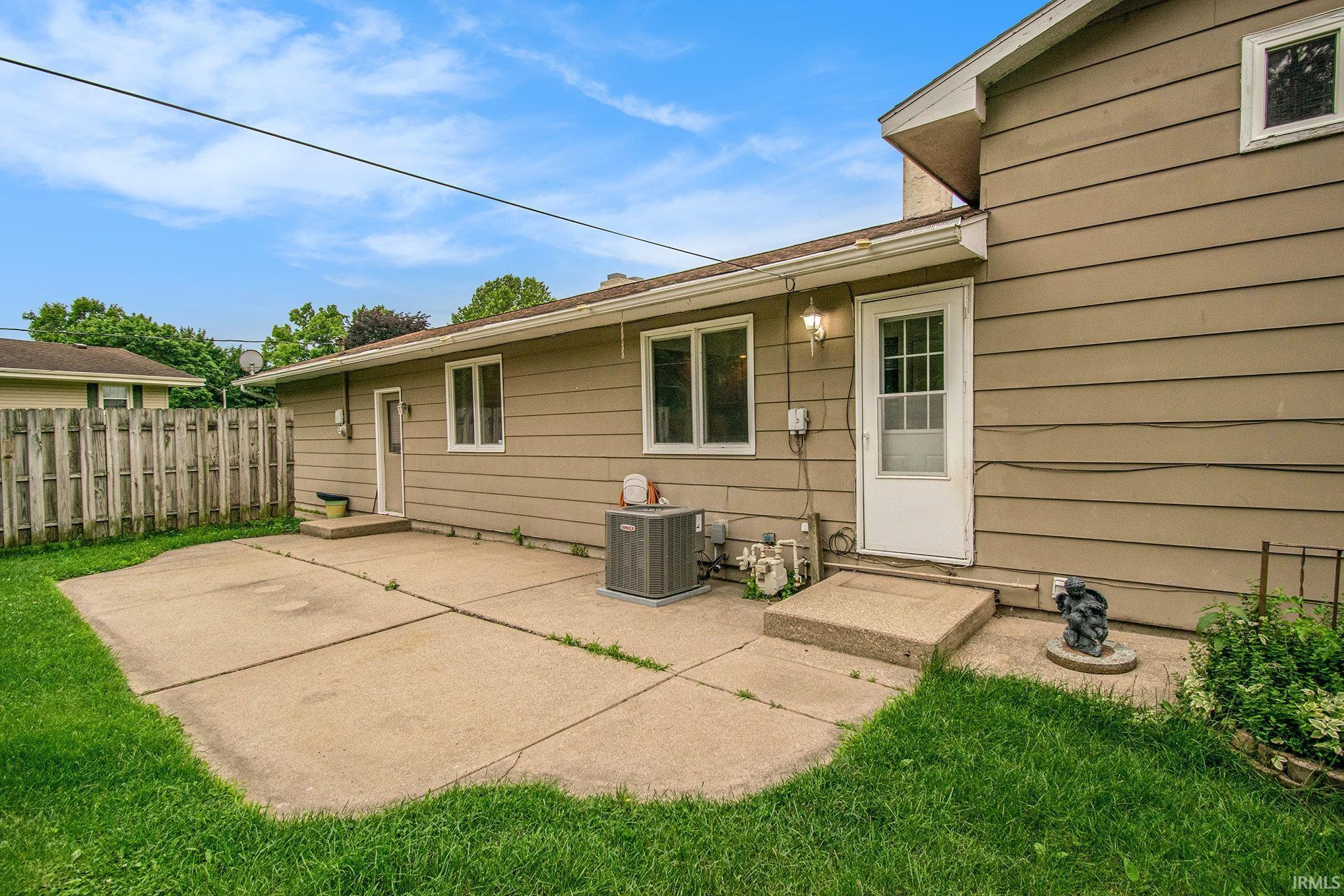 South Bend, Indiana 46614, United States, 4 Bedrooms Bedrooms, ,3 BathroomsBathrooms,Residential,Active,155153