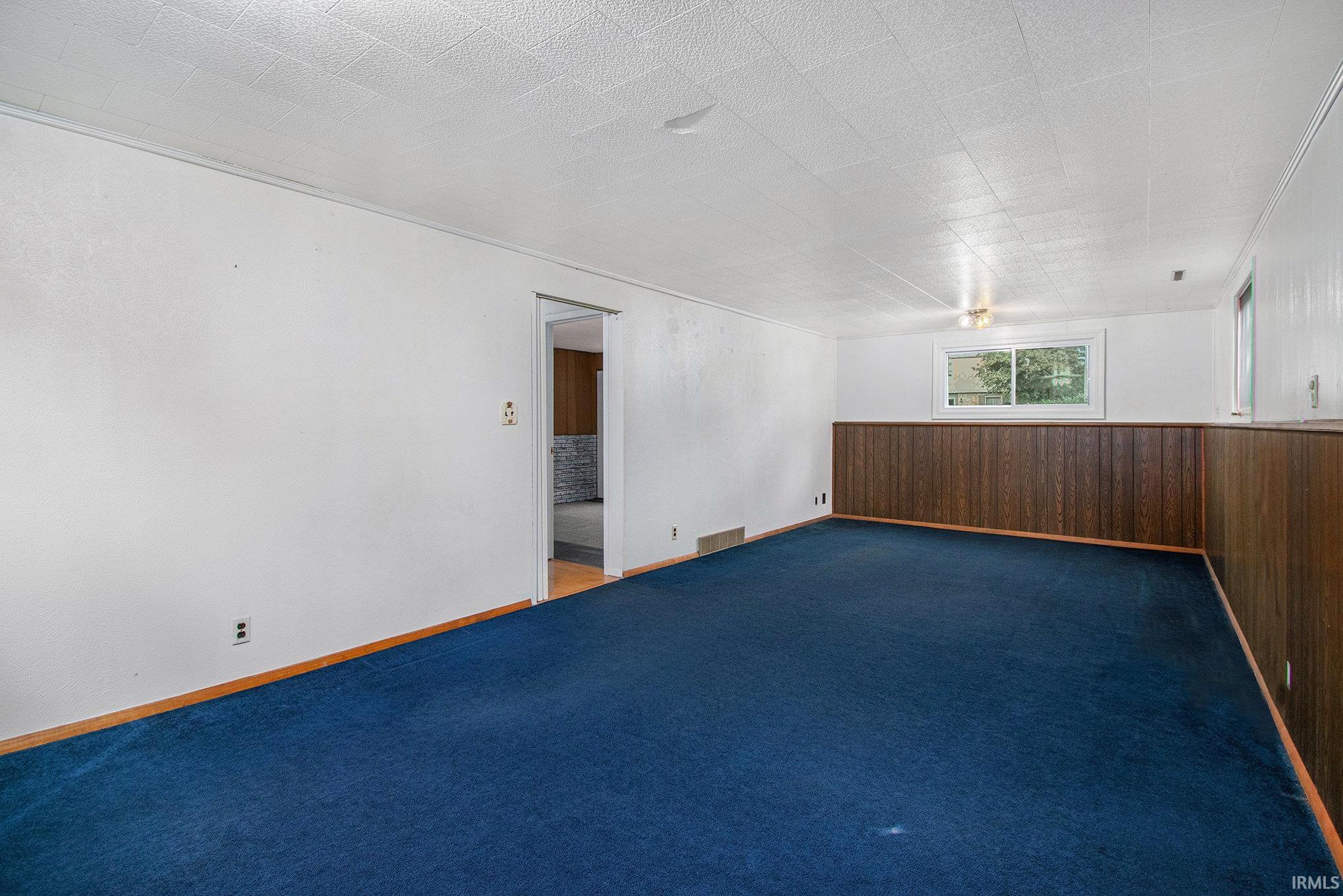 South Bend, Indiana 46614, United States, 4 Bedrooms Bedrooms, ,3 BathroomsBathrooms,Residential,Active,155153