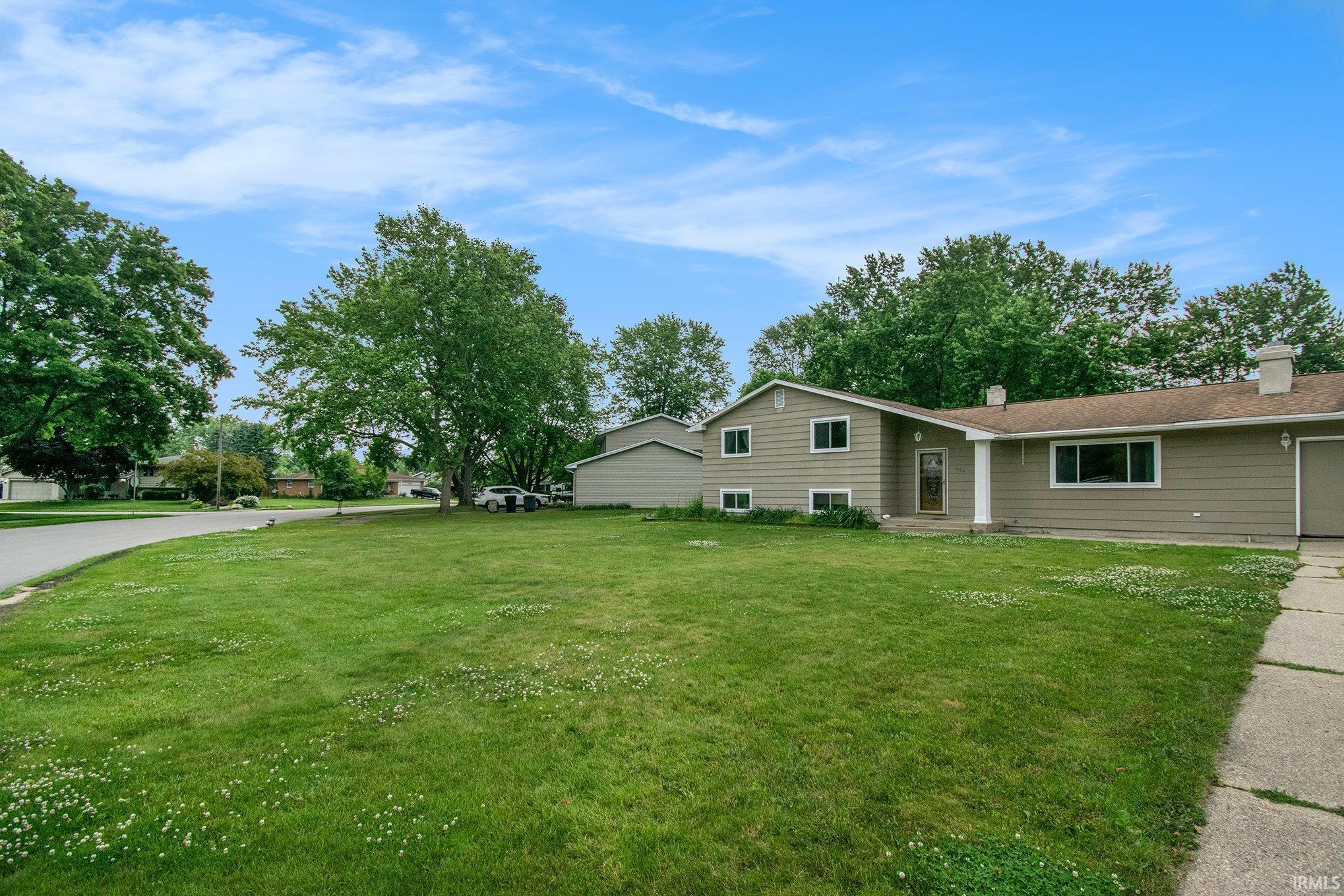 South Bend, Indiana 46614, United States, 4 Bedrooms Bedrooms, ,3 BathroomsBathrooms,Residential,Active,155153