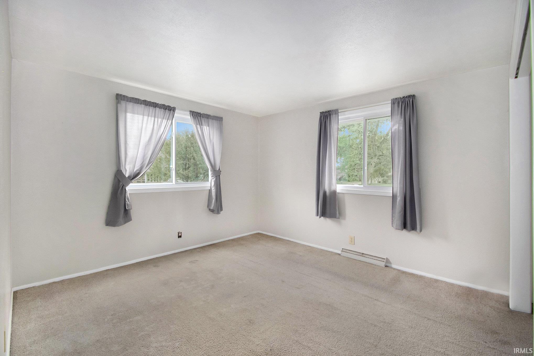 South Bend, Indiana 46614, United States, 4 Bedrooms Bedrooms, ,3 BathroomsBathrooms,Residential,Active,155153