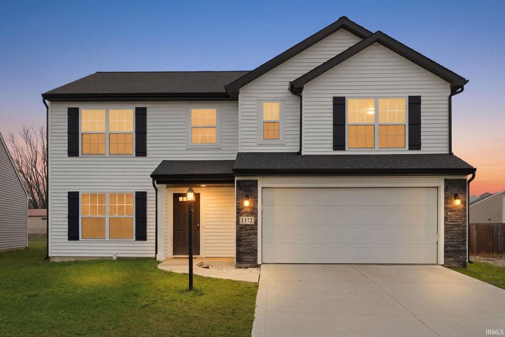 Photo of 1372 Verdigris Pass, Fort Wayne, IN 46845 (MLS # 202611460)