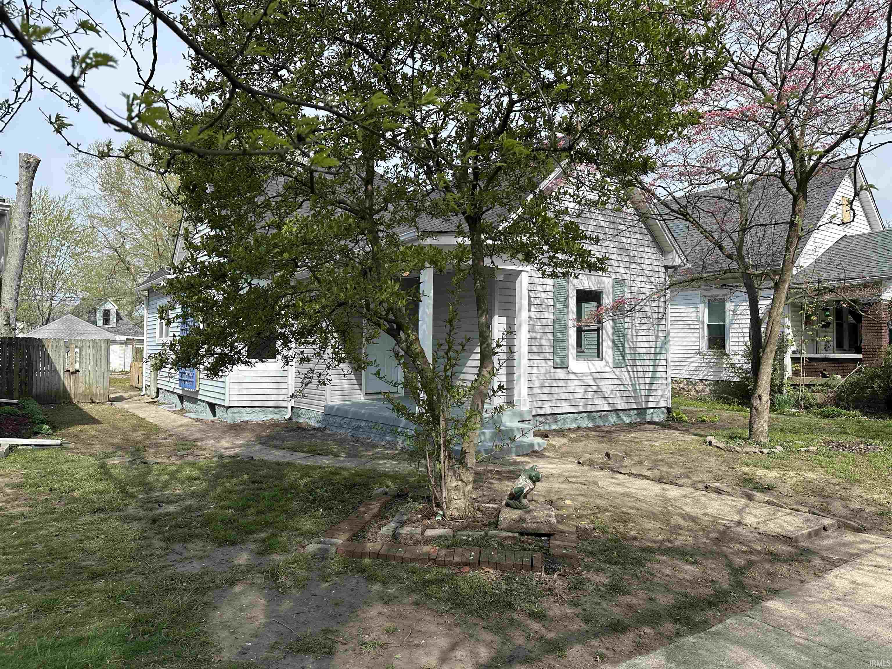 Listing image 1