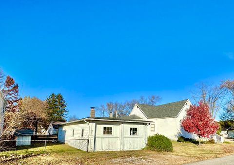 Tiny photo for 228 E Railroad Street, Greentown, IN 46936 (MLS # 202546026)