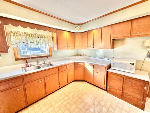 Tiny photo for 228 E Railroad Street, Greentown, IN 46936 (MLS # 202546026)