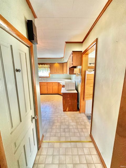 Tiny photo for 228 E Railroad Street, Greentown, IN 46936 (MLS # 202546026)