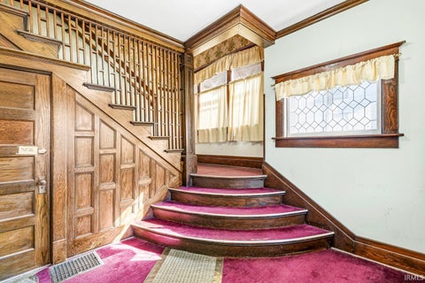 Tiny photo for 924 N Main Street, Elkhart, IN 46514 (MLS # 202641952)