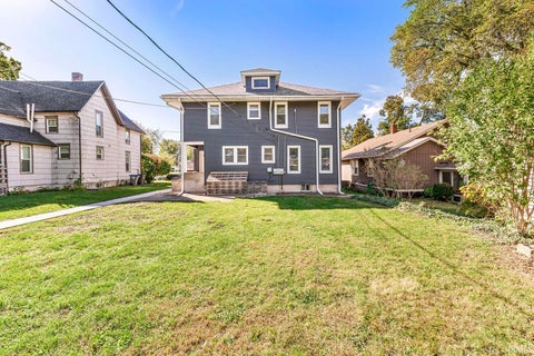 Tiny photo for 924 N Main Street, Elkhart, IN 46514 (MLS # 202641952)