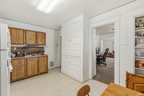 Tiny photo for 924 N Main Street, Elkhart, IN 46514 (MLS # 202641952)