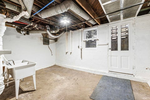 Tiny photo for 924 N Main Street, Elkhart, IN 46514 (MLS # 202641952)