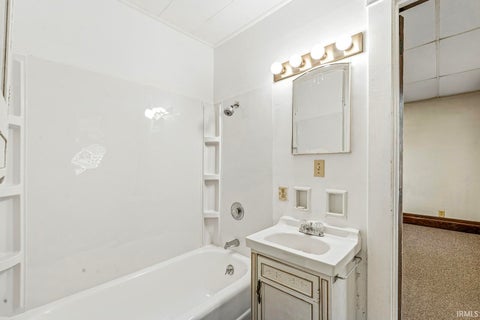 Tiny photo for 924 N Main Street, Elkhart, IN 46514 (MLS # 202641952)