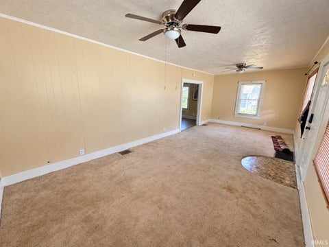 Tiny photo for 909 E Taylor Street, Kokomo, IN 46901 (MLS # 202638599)