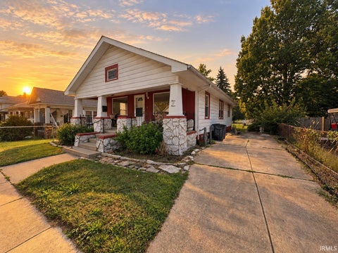 Photo of 909 E Taylor Street, Kokomo, IN 46901 (MLS # 202638599)