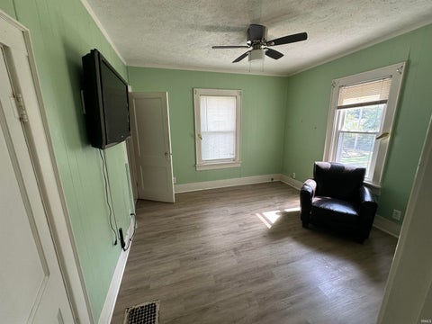 Tiny photo for 909 E Taylor Street, Kokomo, IN 46901 (MLS # 202638599)