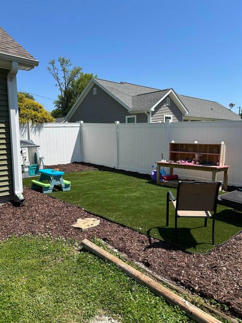 Tiny photo for 311 Liberty Street, Bicknell, IN 47512 (MLS # 202618690)