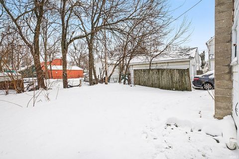 Tiny photo for 712 N Vine Street, Elkhart, IN 46514 (MLS # 202600101)