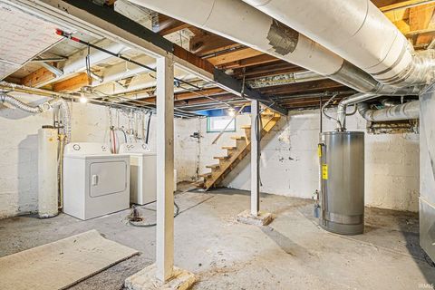 Tiny photo for 712 N Vine Street, Elkhart, IN 46514 (MLS # 202600101)