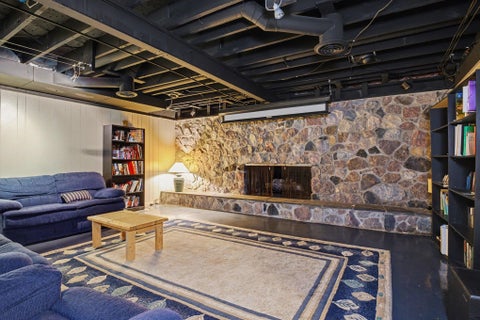 Tiny photo for 1704 Brookwood Drive, Elkhart, IN 46514 (MLS # 202615414)