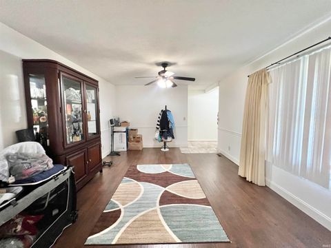Tiny photo for 207 Longtree Lane, Logansport, IN 46947 (MLS # 202532927)
