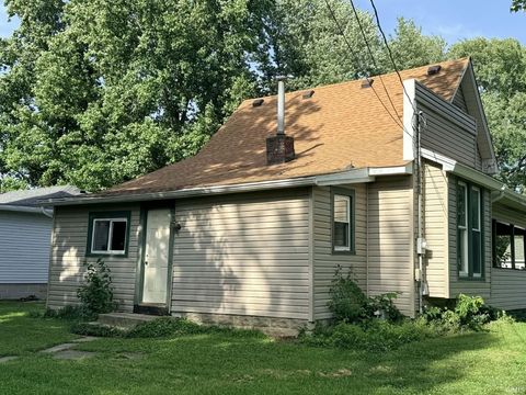 Tiny photo for 304 N Willow Street, Flora, IN 46929 (MLS # 202626145)