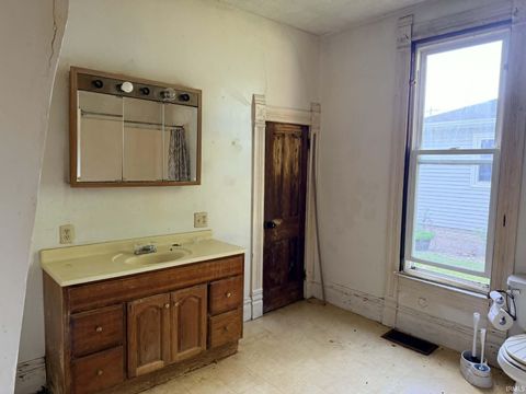 Tiny photo for 304 N Willow Street, Flora, IN 46929 (MLS # 202626145)