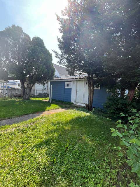Tiny photo for 320 E Main Street, Peru, IN 46970 (MLS # 202628248)