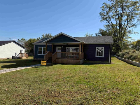 Tiny photo for 520 Lawton Street, Bicknell, IN 47512 (MLS # 202643568)
