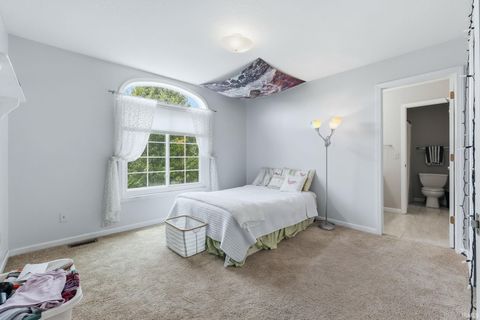 Tiny photo for 2306 Longleaf Drive, Fort Wayne, IN 46814 (MLS # 202622277)